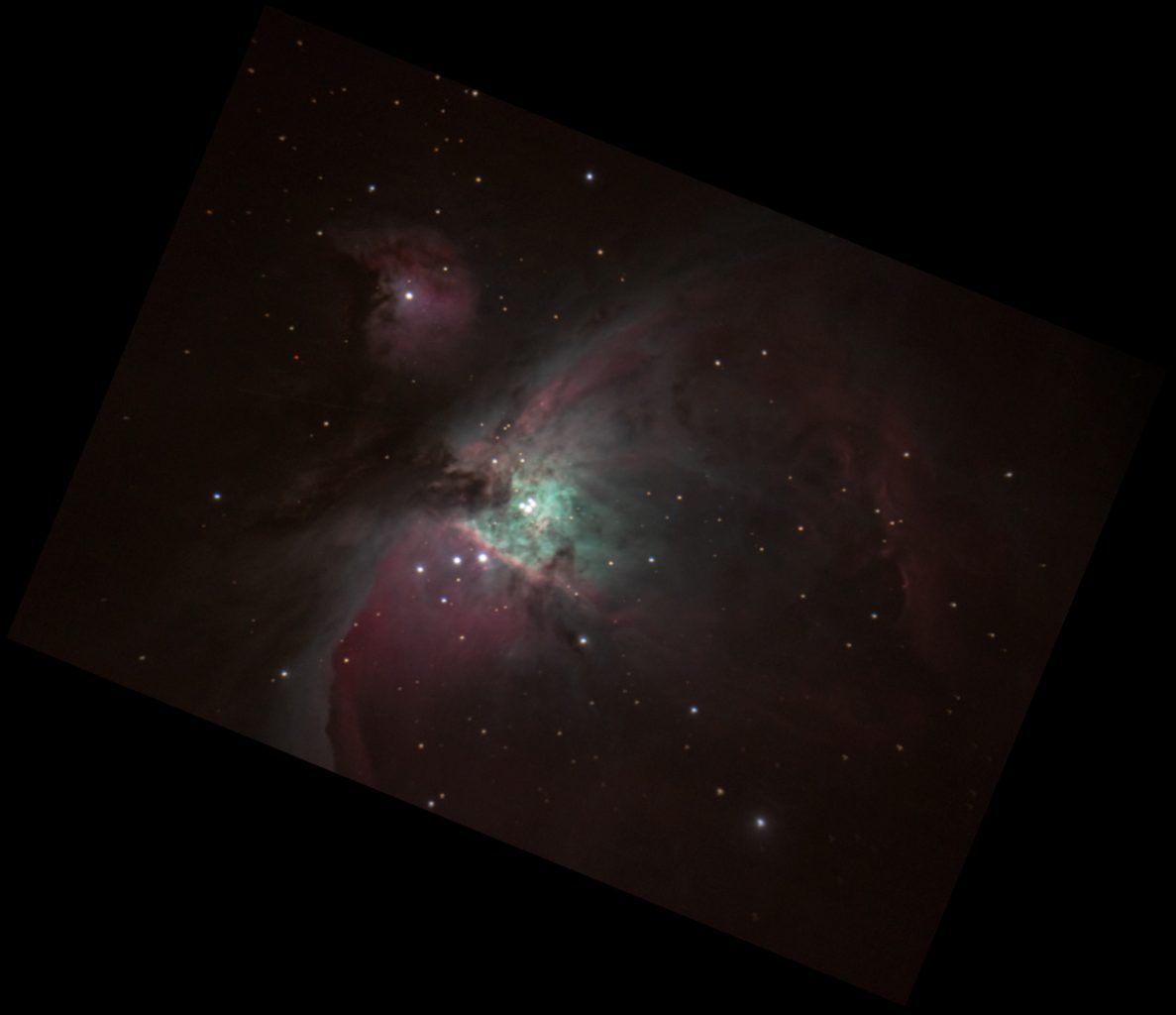 The central portion of M42, The Great Orion Nebula, showing the Trapezium. 8” Meade LX200R and Canon 750D, 6x30 second exposures at iso 1600. Credit: Ian Bradley